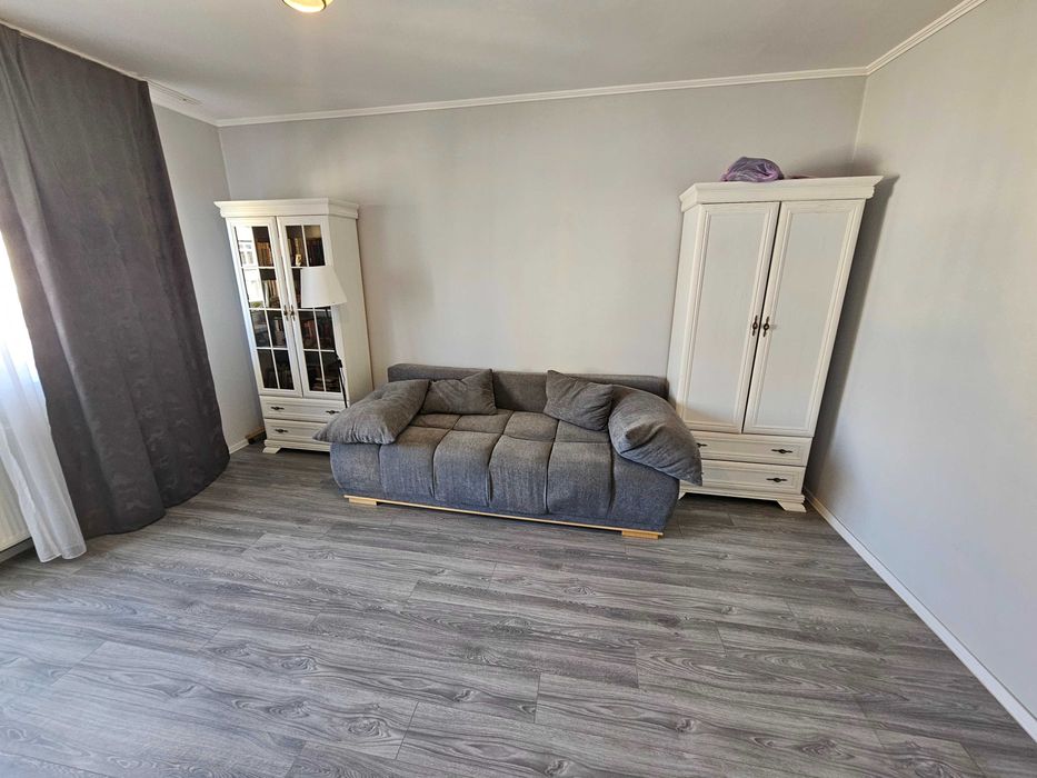 Set Mobexpert alb – bibliotecă + dulap