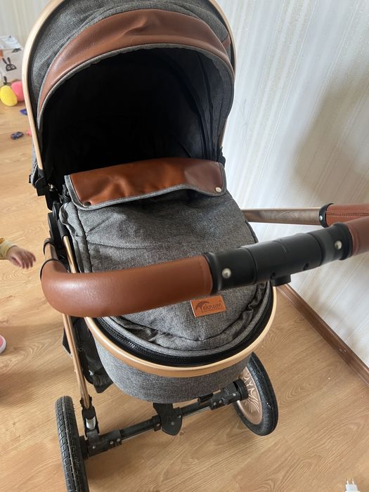 Продаётся  детская коляска