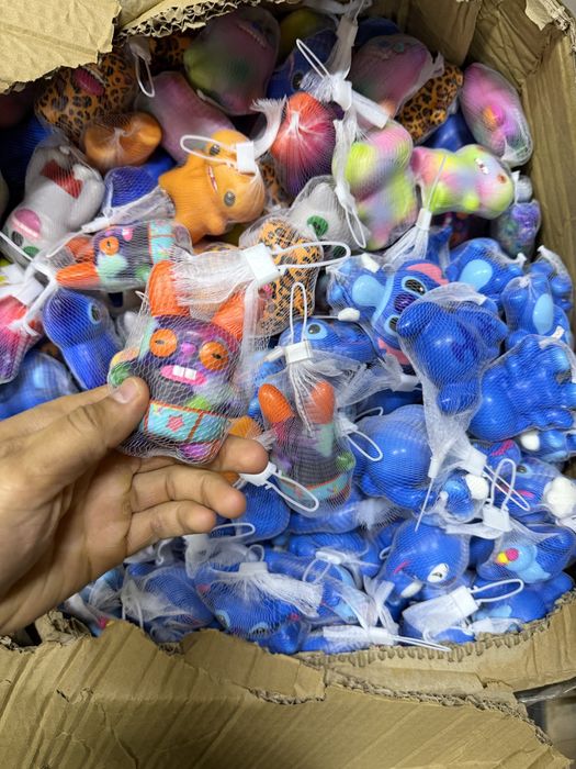 Игрушки для маленького аппарата хватайка