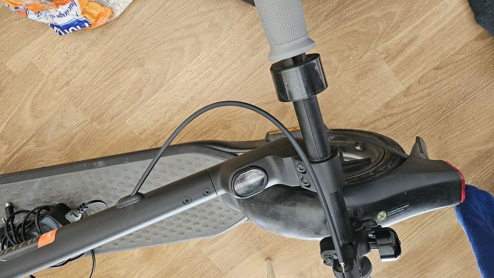 Trotineta electrica Ninebot f25e