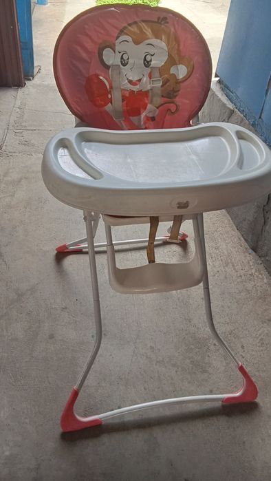Продается стульчик для кормления