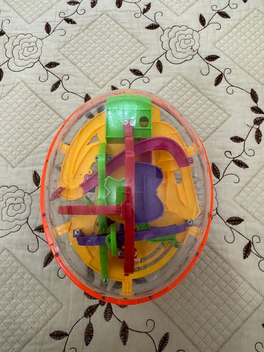 Головоломка лабиринт