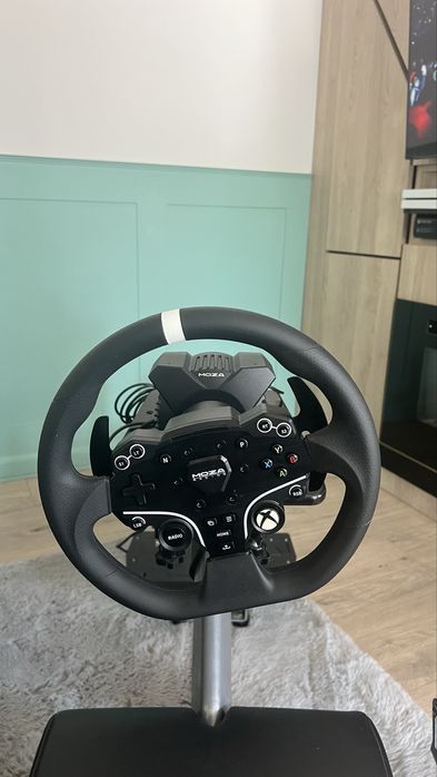 Volan Simracing Moza R3 Xbox & PC + Playseat