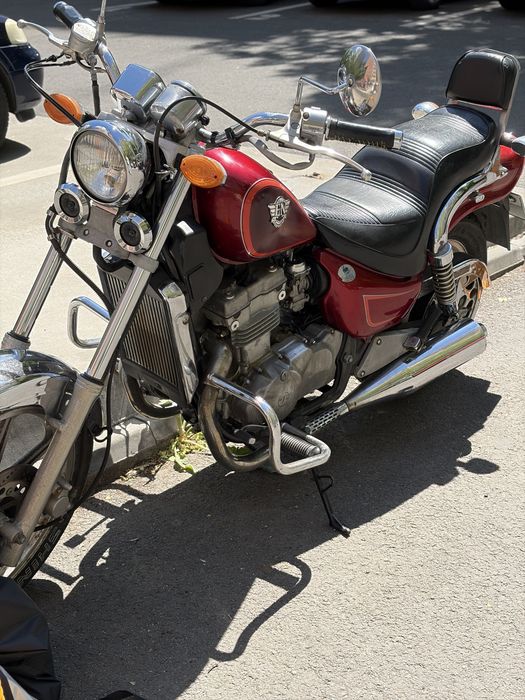 Kawasaki Vulcan 500 en500