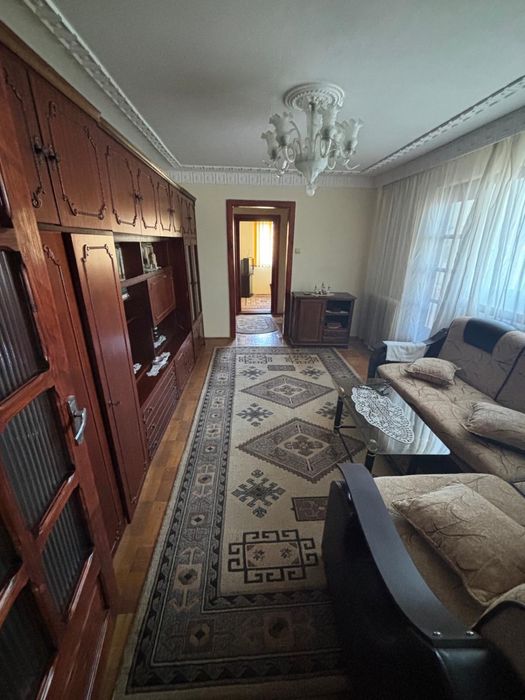 Inchiriez apartament 2 camere  zona Nord