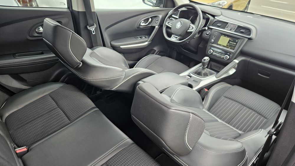 Renault Kadjar 1.2 Tce 131 Cp Bosseline Climatronic-Xenon-Piele-Panora