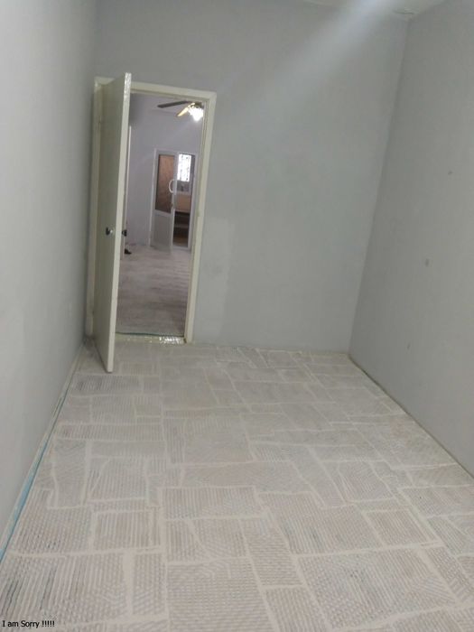 «Недорого своя» 2 переделана в 3 метро Горький Буюк Ипак Йули Художник