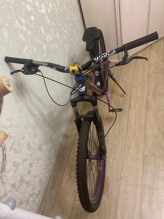 Продаю велосипед herec