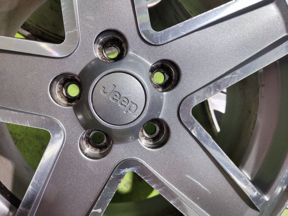 17 5x114.3  Jeep лети джанти 5х114.3