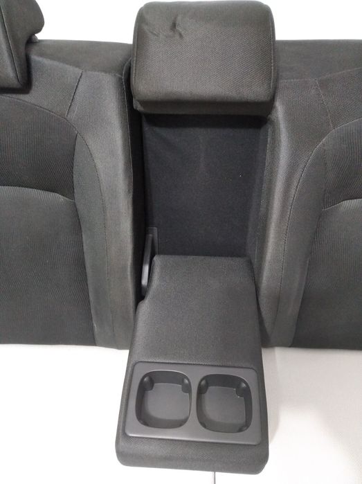 Bancheta canapea spate Nissan Qashqai fara tetiere