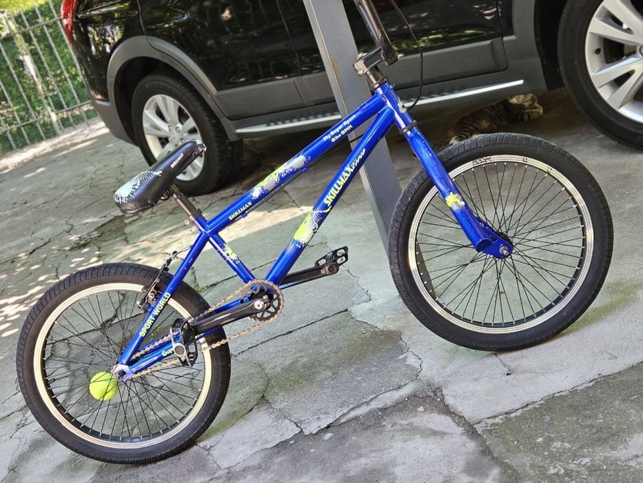 Продается трюковой велосипед BMX ,в отличном состоянии.