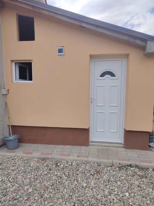 Chirie brasov-stupini