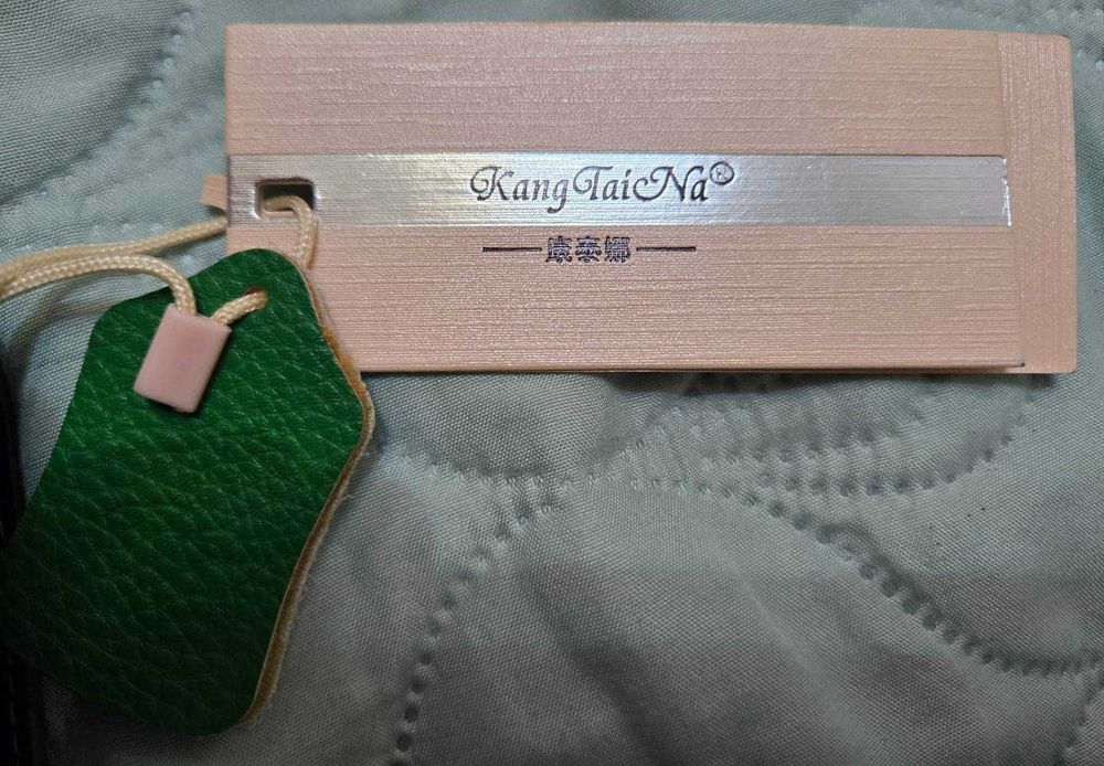 Продам женские сумочки KangTaiNa