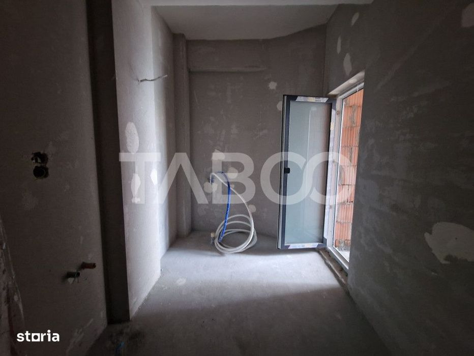 Apartament decomandat 3 camere 2 bai 83 mpu 2 balcoane Sibiu Rahovei