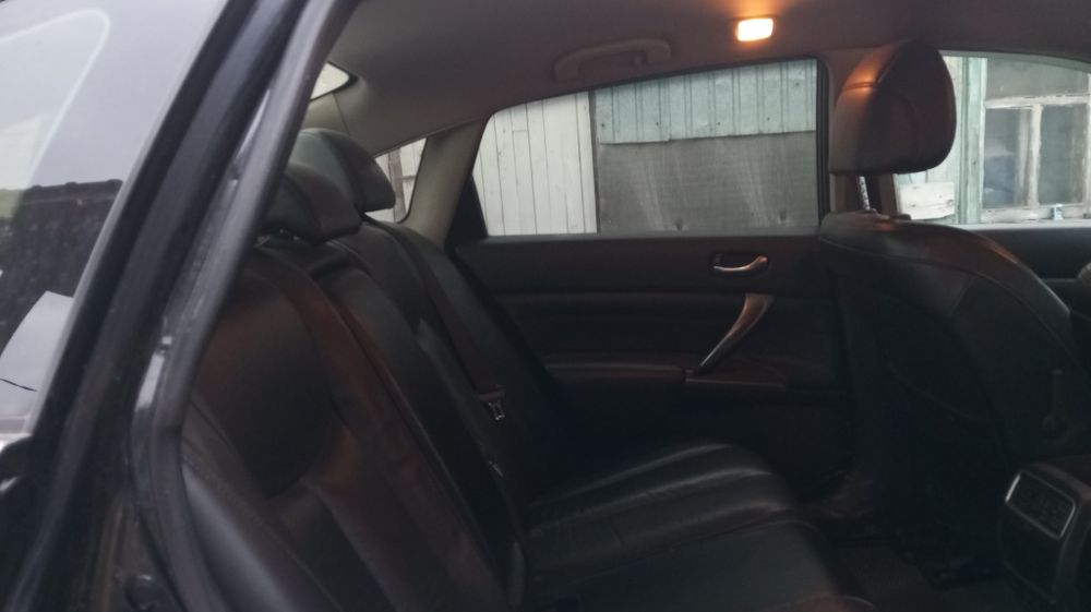 автомобиль nissan teana