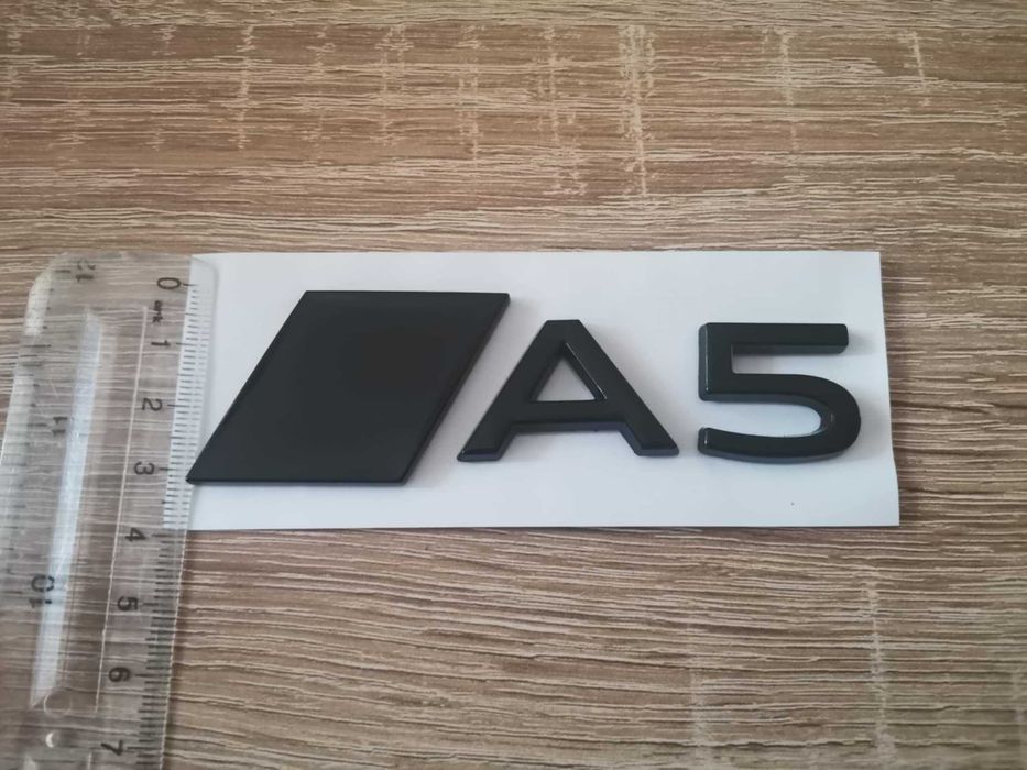 черен гланц емблема Audi A5 нов стил