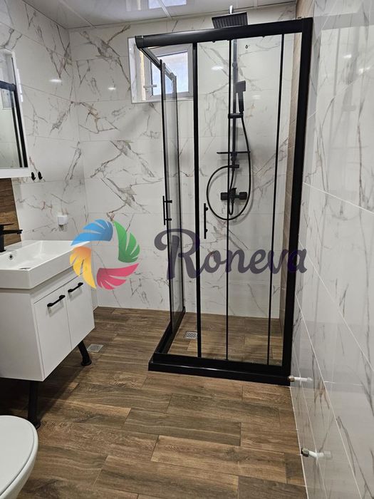 Продава се Тристаен апартамент в Варна, Бриз - 119 кв.м за 2353 €/кв.м - Снимка #10