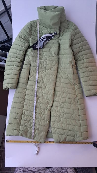 Geacă ușoară verde deschis