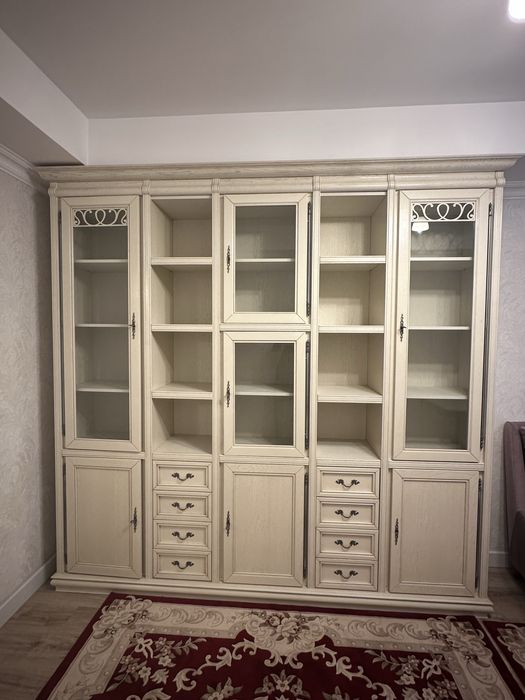 Продам шкаф для гостиной