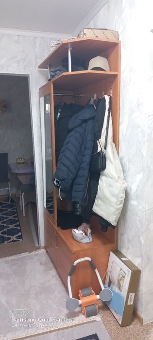 Продам прихожий...