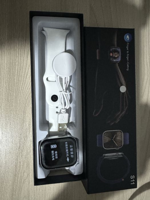 Смарт часы Watch S11