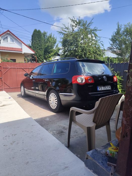 VOLKSWAGEN Passat 0