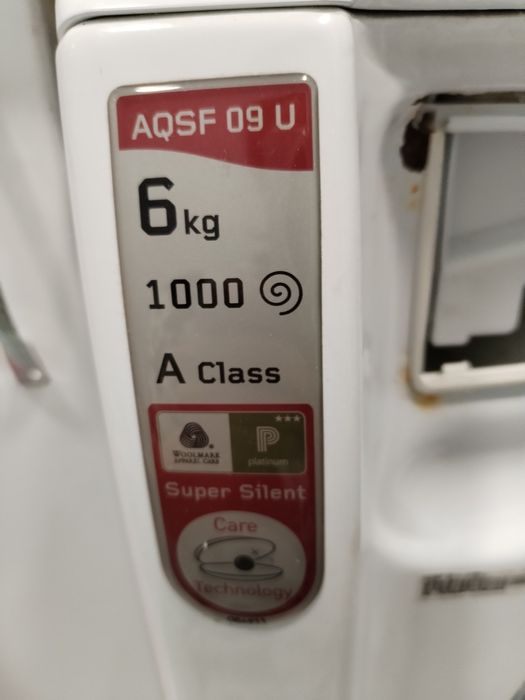 Продам стиральную машинку