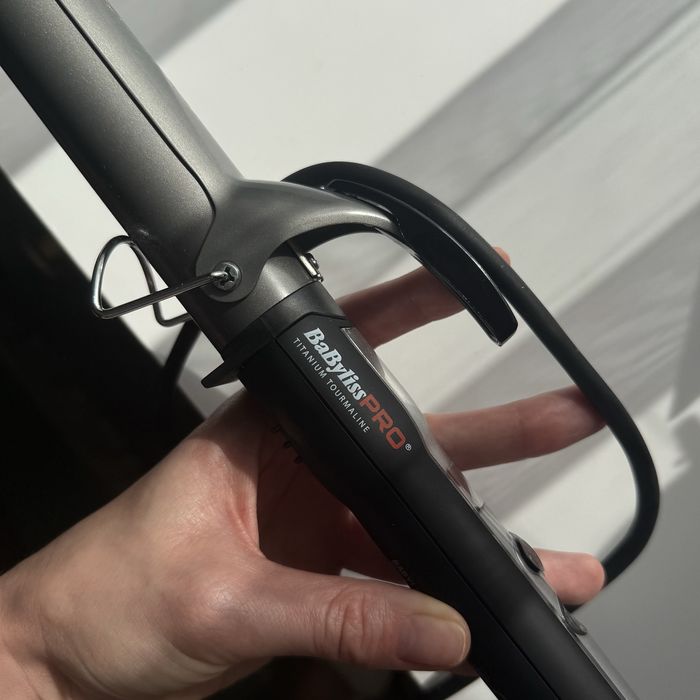 Продам плойку Babyliss pro