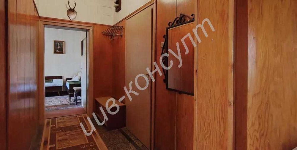 Продава се Тристаен апартамент в Велико Търново, Център - 95 кв.м за 943 €/кв.м - Снимка #6