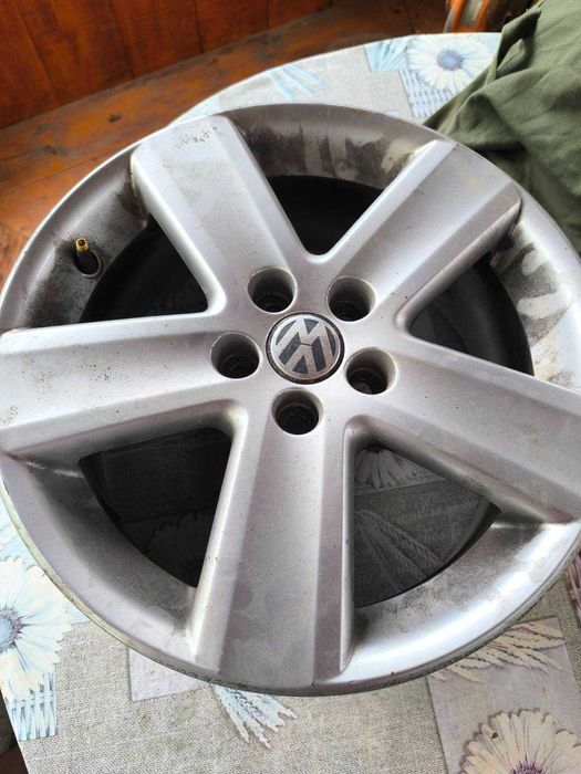 ДЖАНТИ ЗА VW 4 бРОЯ  16 '' 5 Х 100