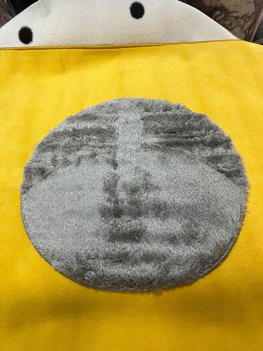 Кръгъл килим фи 133