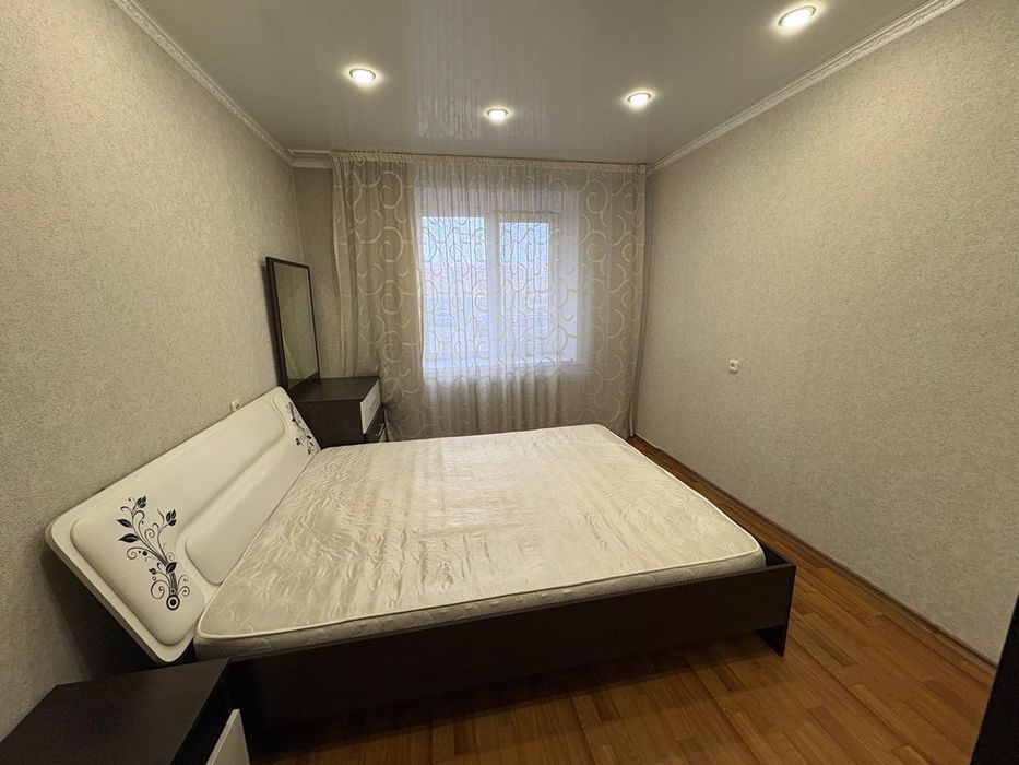 Продам 2 х ком квартиру 20 мкр.