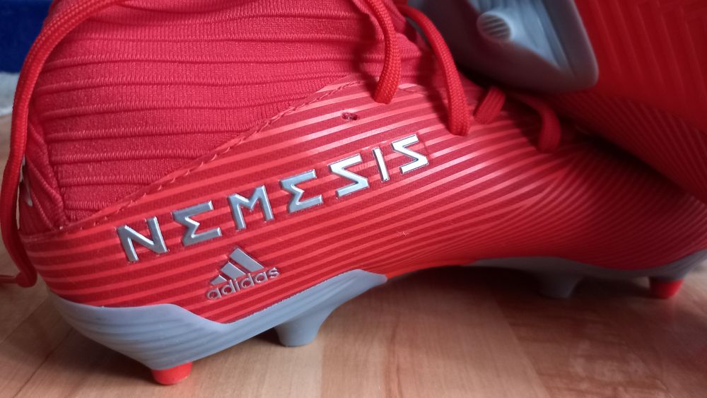 Бутсы.  Adidas Nemeziz 19.3 FG