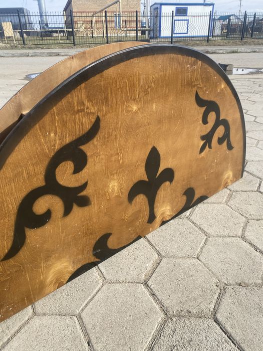 Продам стол 120см диаметр