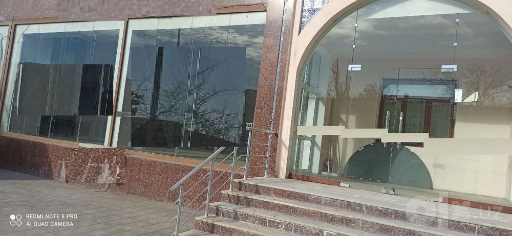 Нотурар Бино ижарага берилади 155 м2