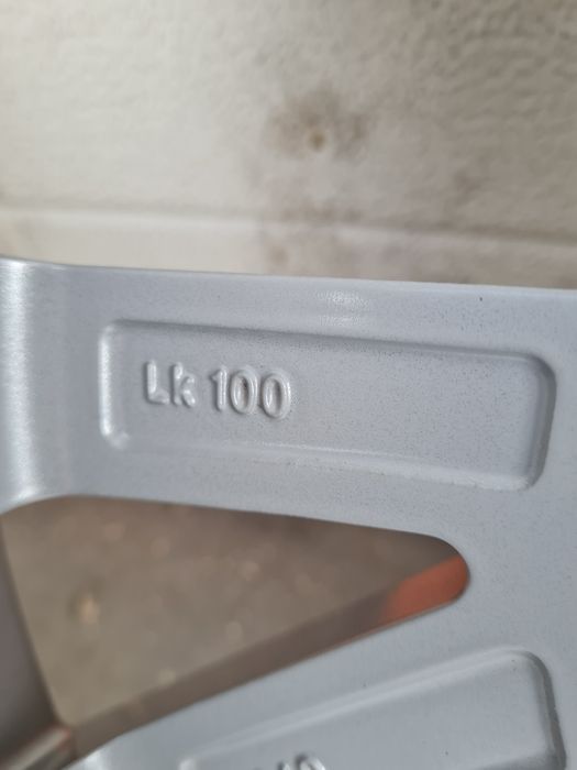Джанти за ФОЛКСВАГЕН VW AUDI SEAT SKODA R16 5x100 ET40 6J