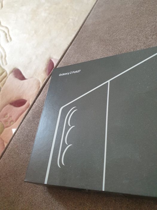 Galaxy Z Fold 7 запечатан