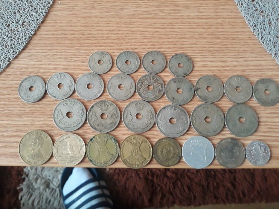 Monede vechi multe modele