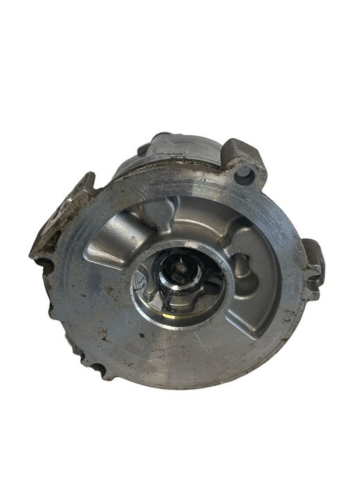 Pompa Servodirectie Defecta Pentru Piese Dacia Duster 2010 - >1.5Dci