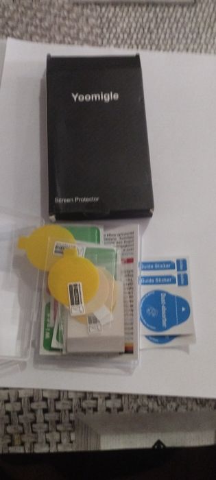 Kit de protecție pentru ecranul unui dispozitiv Yoomigle