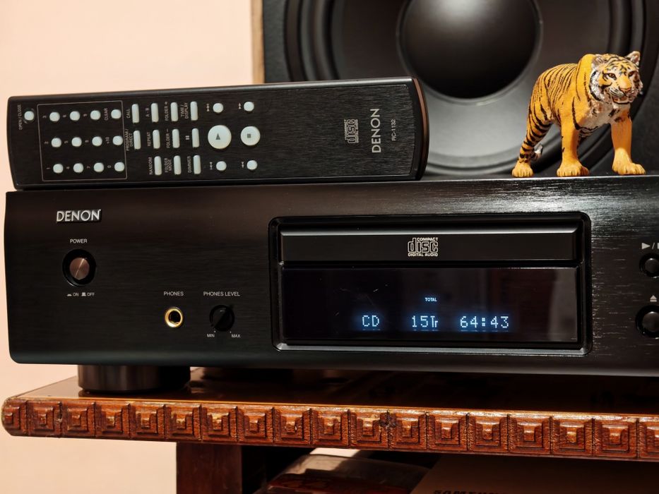 Denon DCD-510AE. O piesă rară, de top. CD/CD-R/CD-RW/MP3/WMA. Ca nou. Preț fix !