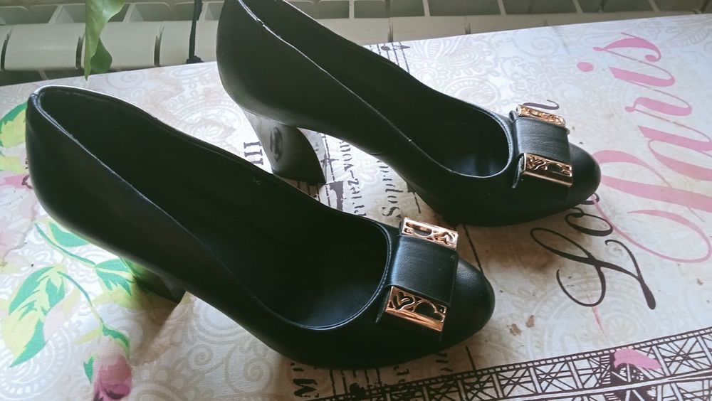 Продаются туфли б/у