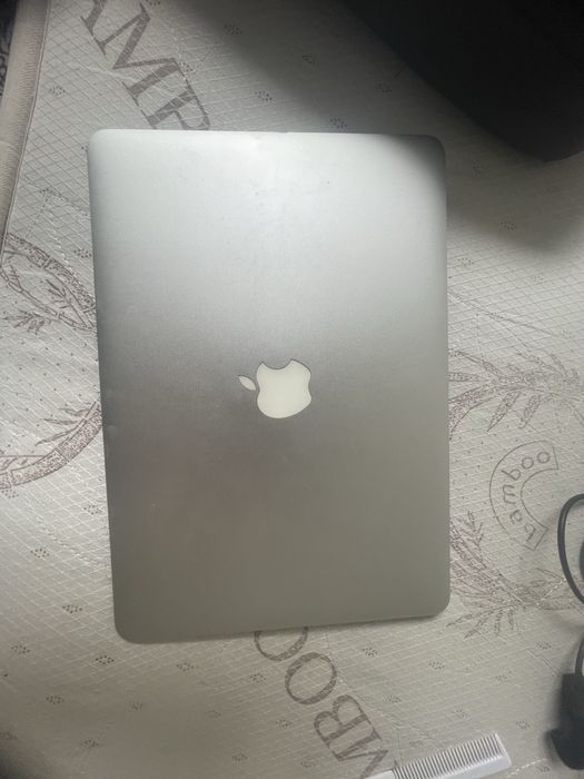 Macbook 2012 года
