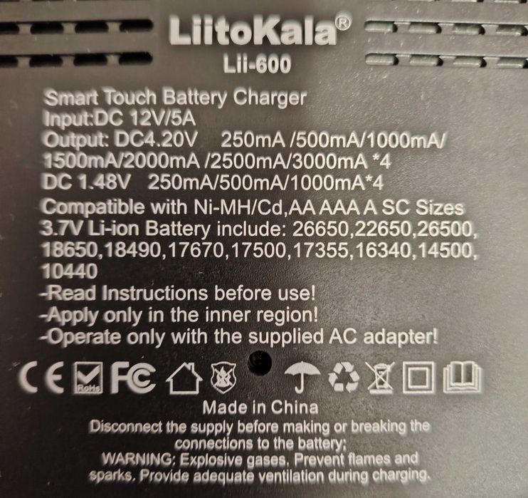 Incarcator tester acumulatori Liitokala LII-600