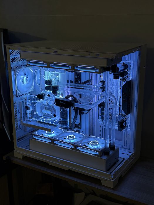 PC Gaming Ryzen 9 7950X3D | RTX 4070TI 12GB | 32GB DDR5 Cluj