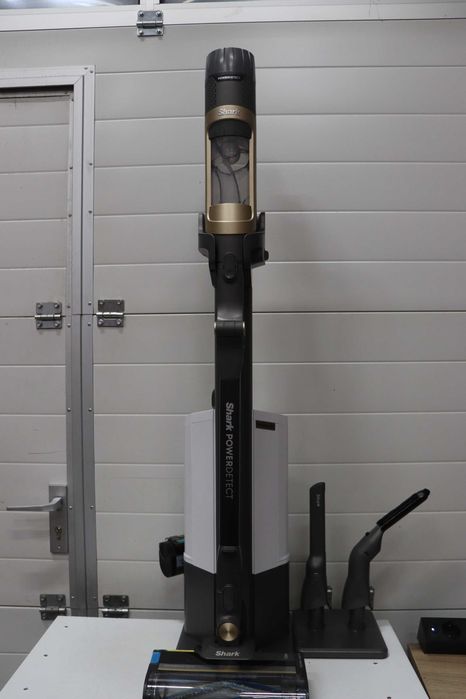 Безжична прахосмукачка Shark PowerDetect Clean&Empty,станция IP3225EUT