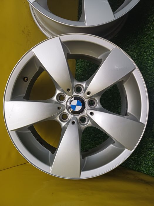 Диски R17 5x120 на BMW.