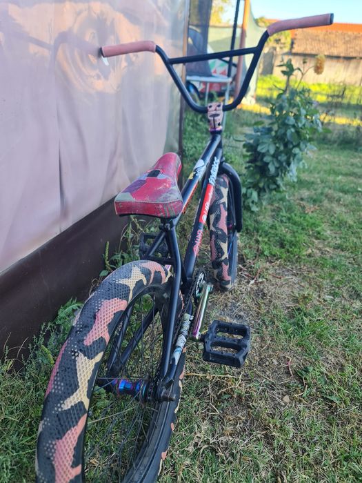 Bmx Wethepeople arcade