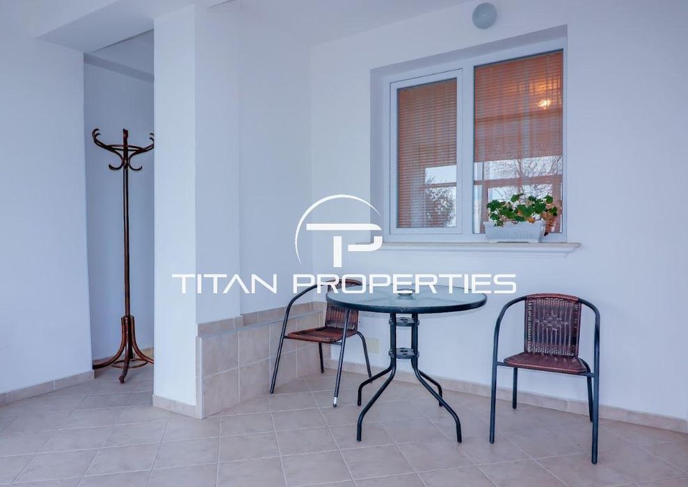 Двустаен апартамент, под наем, м-т Евксиноград