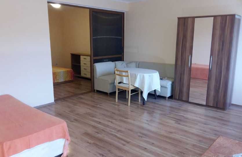 Дава се под наем Двустаен апартамент в Бургас, Славейков - 66 кв.м за 175 € - Снимка #11